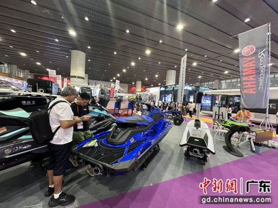 2024亞洲游艇展在廣交會(huì)展館開幕。程景偉 攝